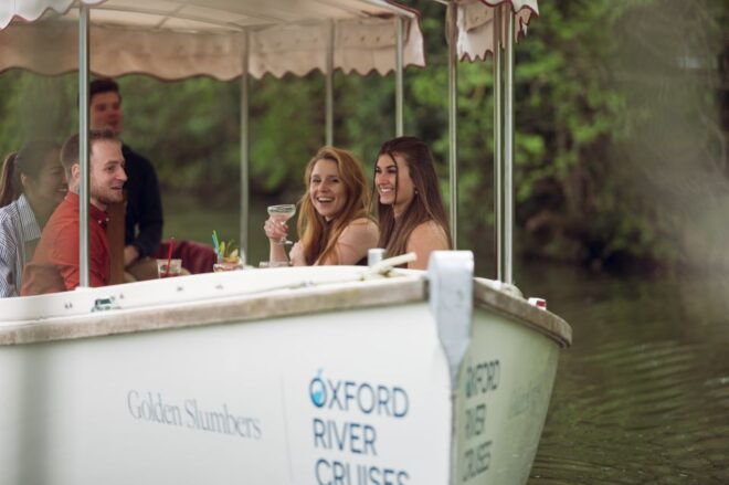 Oxford: Sightseeing River Cruise - Historical Insights From the Skipper