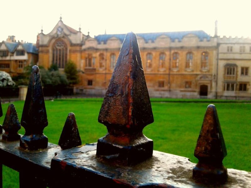 Oxford: Solo Traveller Private Tour - Discover Oxford’s Academic Charm on a Solo Traveller Private Tour