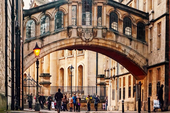 Oxford Tour App, Hidden Gems Game and Big Britain Quiz (1 Day Pass) UK - Game and Quiz Features