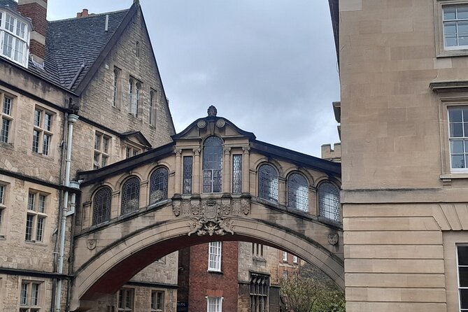 Oxford University Guided Walking Tour - Whats Included