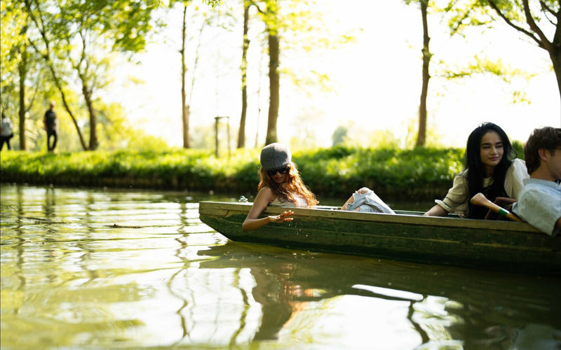 Oxford University Half-Day Walking & Punting Tour - The Cherwell punt: gardens, meadows, and Alice stories