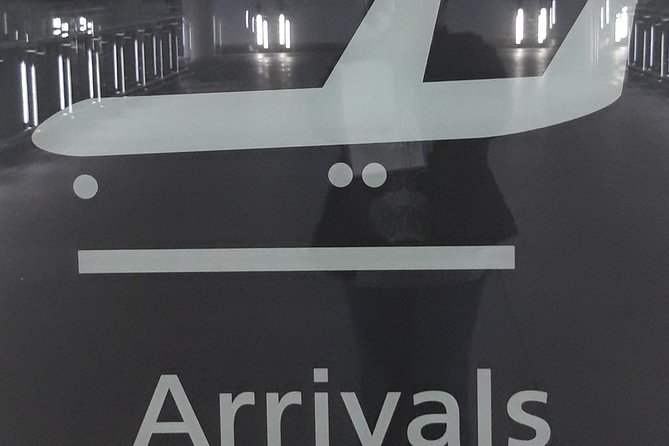 Oxford University Students Private Taxi Transfer to or From Heathrow Airport - Inclusions