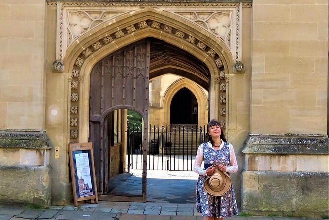 Oxford University Walking Tour With Afternoon Tea - Tour Duration and Meeting Point