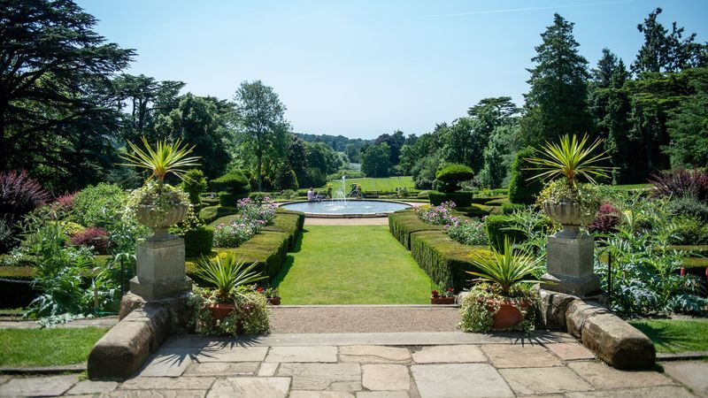 Oxford, Warwick Castle, and Shakespeares Stratford-upon-Avon Day Trip from London - Price, admissions and what you are paying for