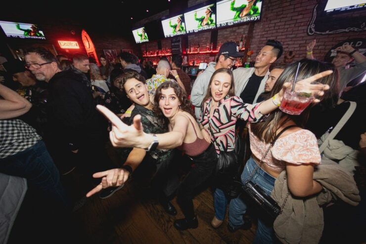 Pacific Beach Bar Tour (4 Fun Bars Included) - Highlights of the Pacific Beach Bar Tour