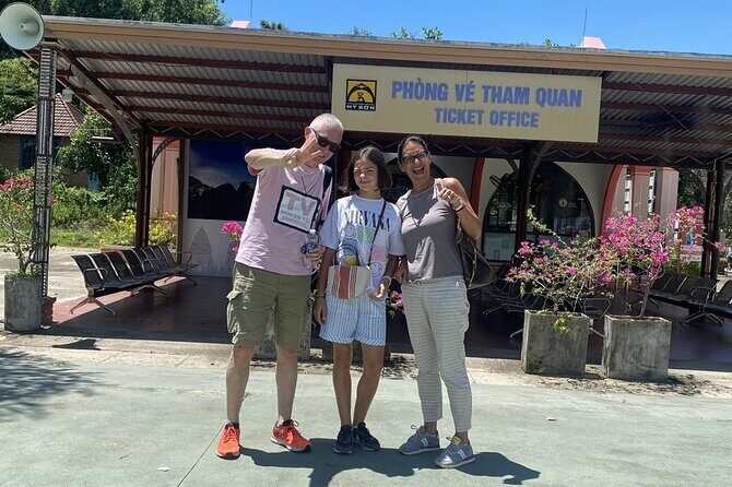 Package 3-Day Tour: DaNang, Hoi An, Ba Na Hills and Golden Bridge - Day 3: Local Life and Scenic Views Before Departure