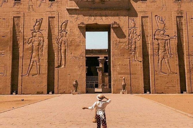 Package 4 Days 3 Nights Luxor to Abu Simbel Short Break - Meals and Services