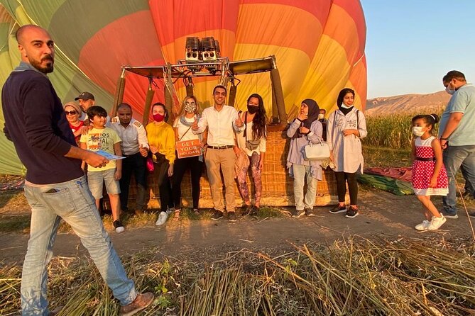 Package From Hurghada to Luxor (Balloon- West Bank – East Bank –Entrance Fees) - Booking Process and Availability