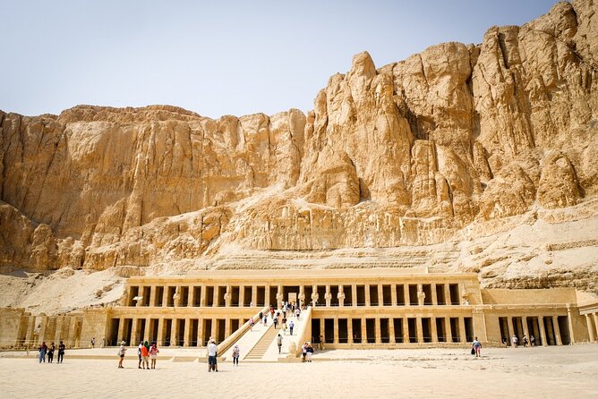 Package Hot Air Balloon and 5 More Attractions ( Luxor Full Day Tour )From Luxor - Hot Air Balloon Ride Experience