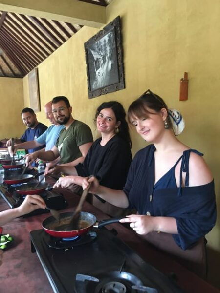 Packages Cooking Class and Romantic Dinner in a Local Home - What to Prepare for Your Visit