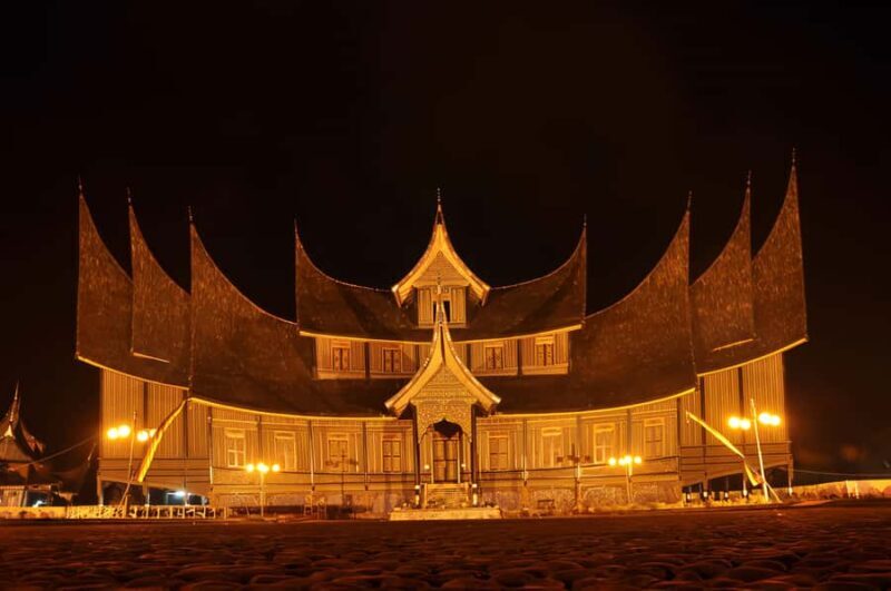 Padang : 3 Days Exploring Iconic Place of Padang - FAQ