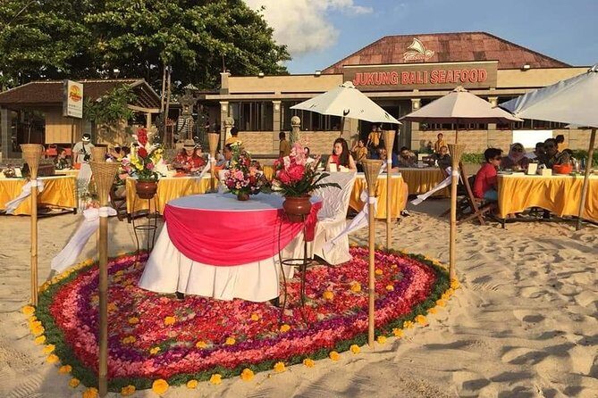 Padang-Padang Beach+ Uluwatu Sunset and Kecak Dance + Dinner - FAQs