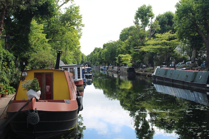 Paddington Walking Tour - Start where the Browns found Paddington