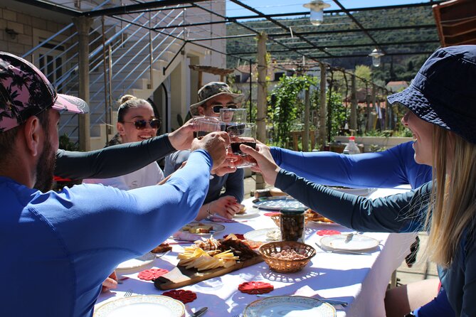 Paddleboarding on River Ombla - Price and Reviews