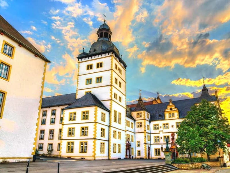 Paderborn: Express City Highlights Walk with a Local Guide - Why This Tour Works Well