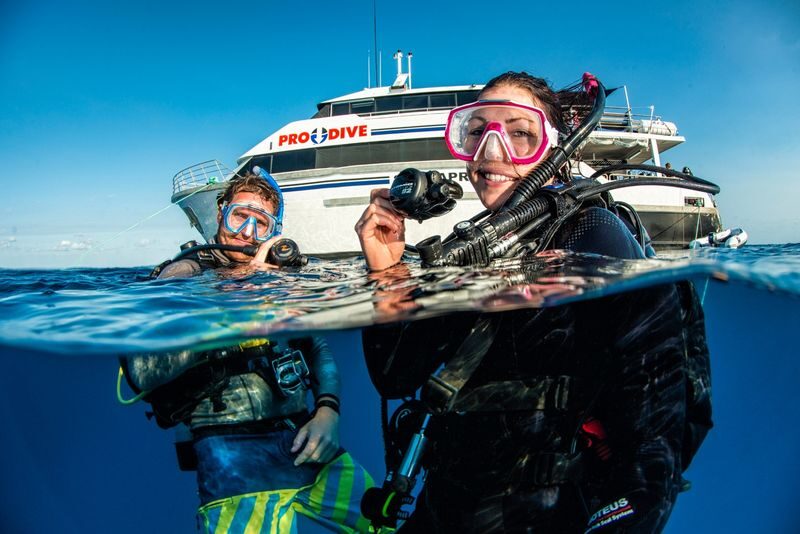 PADI 3-Day/2 Night Liveaboard Trip - Day one: early check-in, then four sessions