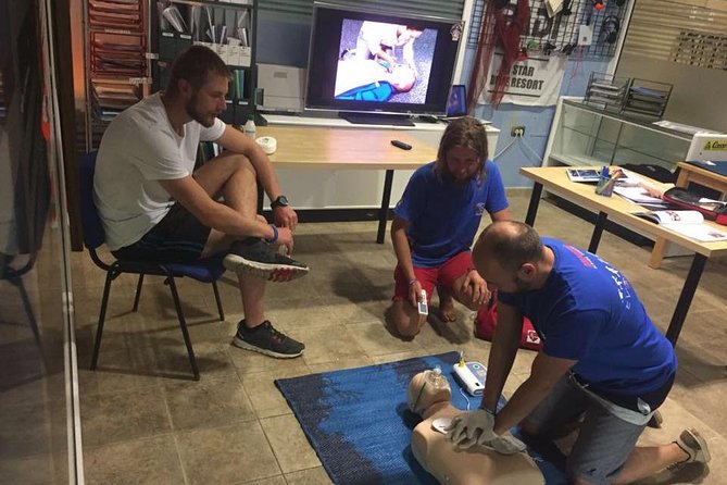 PADI Rescue Diver Course at Puerto De Mogan - Accessibility and Transportation