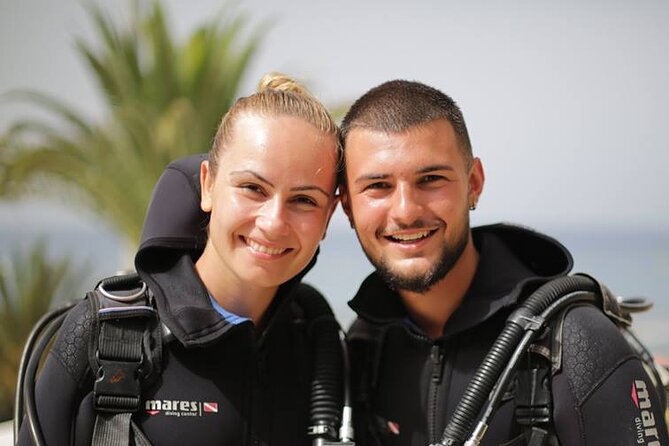 PADI Scuba Diving Courses in Tenerife: All Specialities Until Divemaster - Overview of PADI Courses