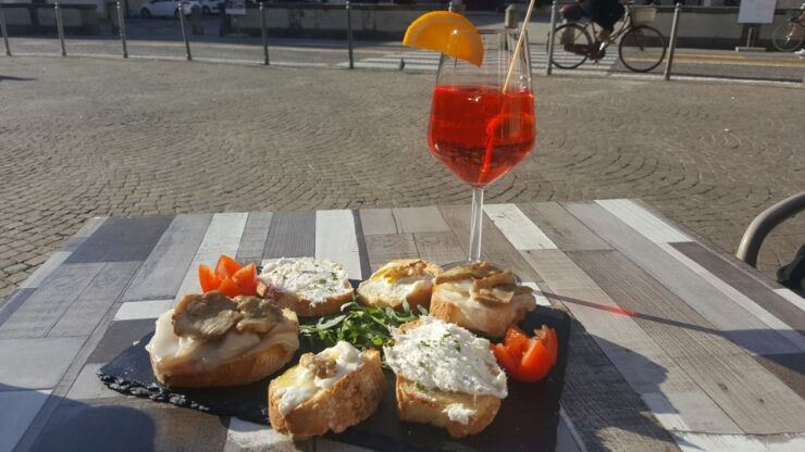 Padova: Guided Spritz Walk - Experience Highlights
