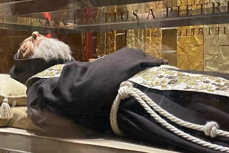 Padre Pio's Shrine in San Giovanni Rotondo from Bari(Apulia) - Who Would Love This Tour?  