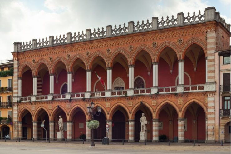 Padua: First Discovery Walk and Reading Walking Tour - Good To Know