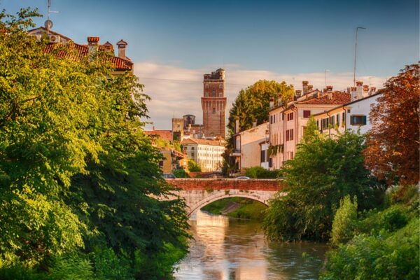 Padua: First Discovery Walk and Reading Walking Tour - Additional Info