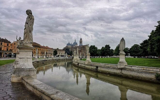 Padua: Highlights Private Walking Tour & Scrovegni Chapel - Tour Itinerary
