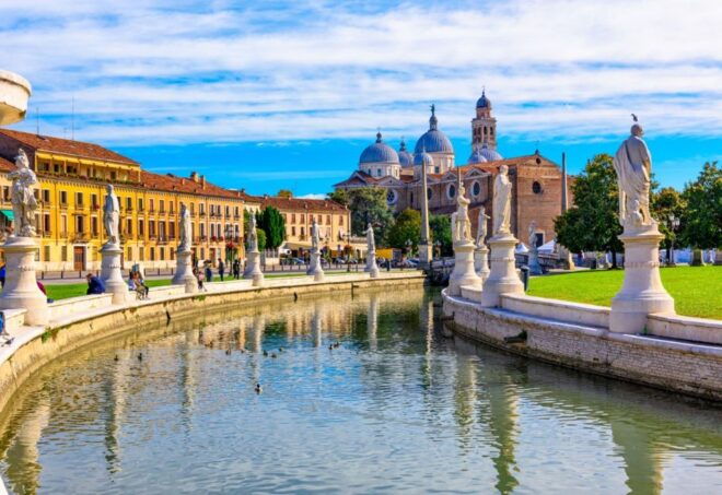 Padua: Private City Walking Tour & Scrovegni's Chapel Visit - Piazza Della Erbe: Exploring the Heart of Padua