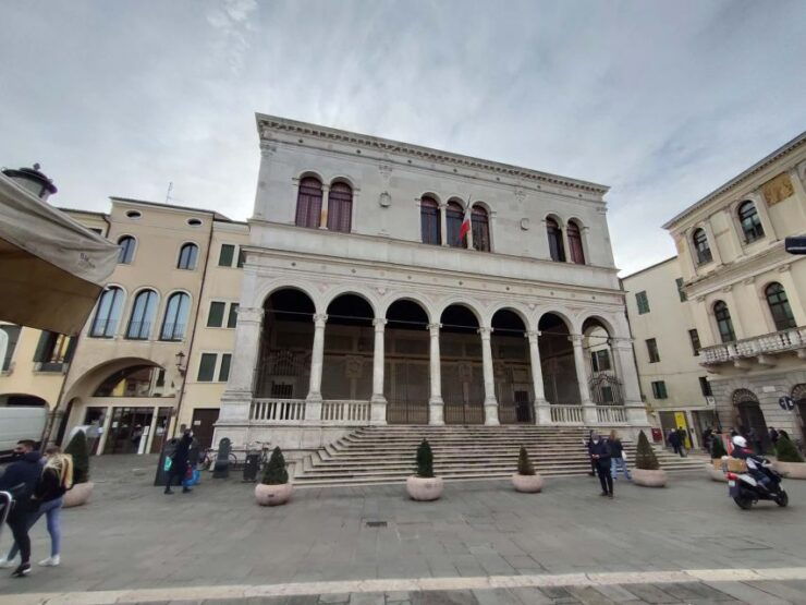 Padua: Self-Guided Walking Tour of the Historical Center - Experience Highlights