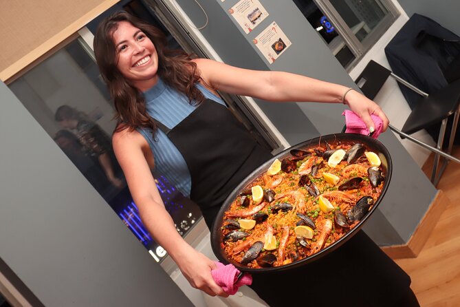 Paella and Sangria Workshop in Central Madrid - Workshop Details