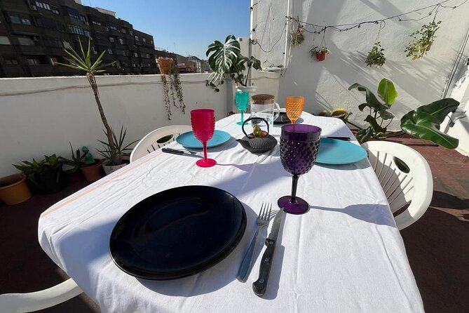 Paella Cooking Class on a Splendid Terrace in the Sun in Valencia - Reviews