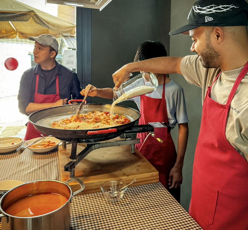 Paella Cooking Class with Tapas & Drinks in Barcelona - Who will enjoy this class most?