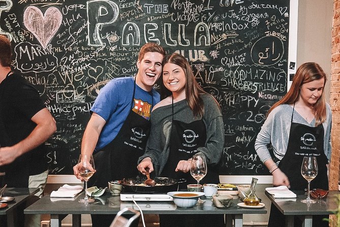 Paella Cooking Experience With Professional Chef: Four Course Dinner - Crafting Authentic Paella at the Paella Club