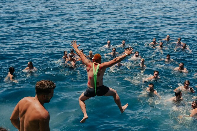 Paella Lunch and Swim Boat Party - Common Questions