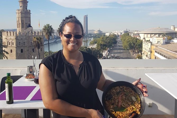 Paella Showcooking Experience on a Rooftop - Atmosphere and Location Description