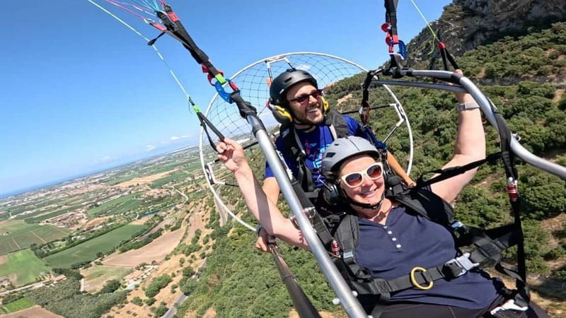 Paestum: powered paragliding flight over the temples - Good To Know