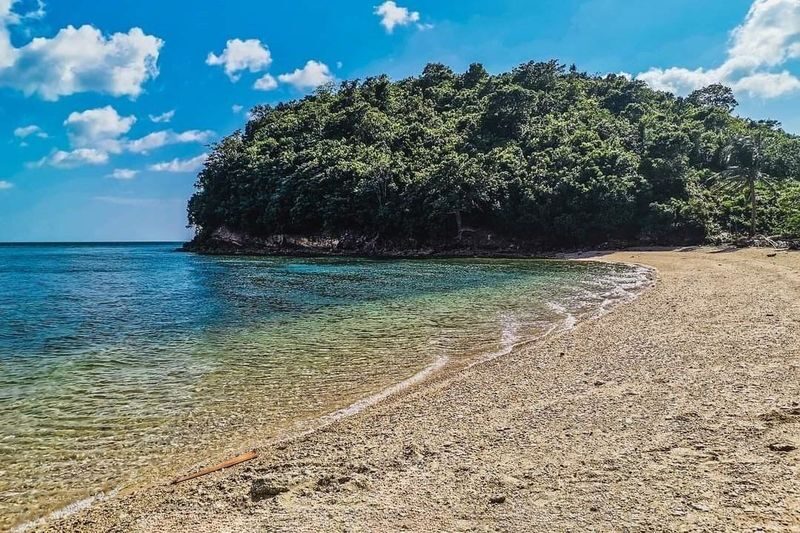 Pagbilao Beach with Biliran Sandbar and Island Hopping Tour - What the price includes, and what it does not