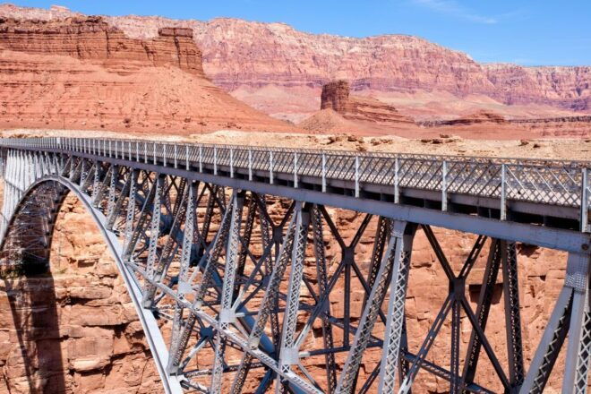 Page: Antelope Canyon, Horseshoe Bend & Lees Ferry W/Shuttle - Full Description