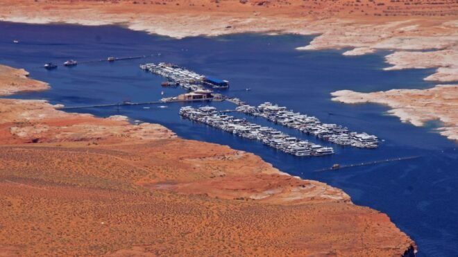 Page: Horseshoe Bend Helicopter Flight - Duration and Details
