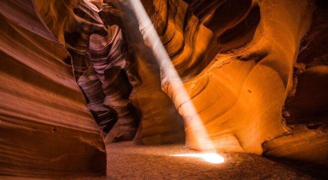 Page: Lower Antelope Canyon Tour With Local Navajo Guide - Inclusions Provided