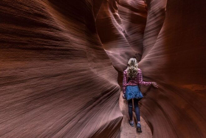 Page: Secret Antelope Canyon and Horseshoe Bend Tour - Pricing and Duration