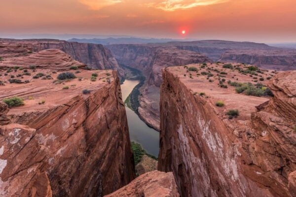 Page: Secret Antelope Canyon and Horseshoe Bend Tour - Inclusions and Exclusions