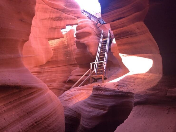 Page: Upper & Lower Antelope Canyon Combo Day Trip - Activity Details