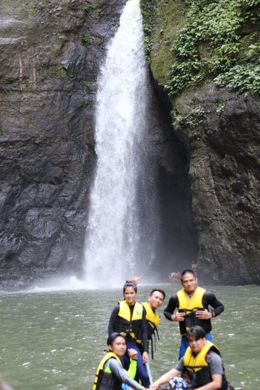 Pagsanjan Falls:Day Tour with Transfers From Manila PRIVATE - Bamboo Rafting & More