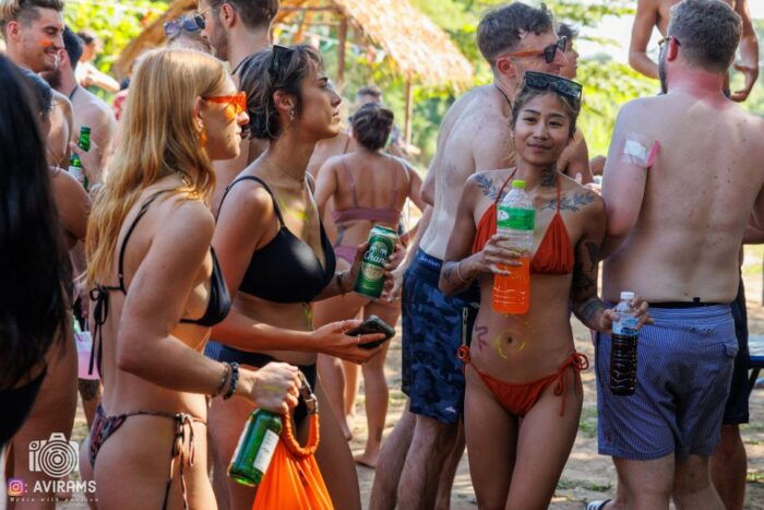 Pai: Jungle Tubing River Excursion With DJS & Foam Party - What to Expect