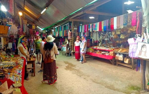 Pai: Mae Hong Son Highlights - Full Day Private Car Tour - Questions You May Have