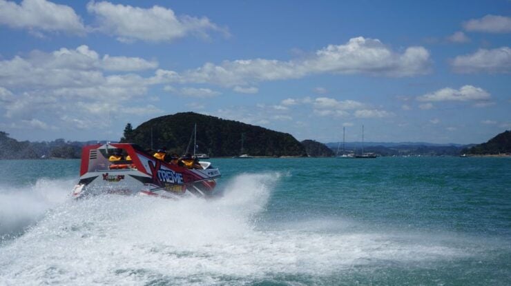Paihia: Bay of Islands 30-minute Adventure Jet Boat Trip - Activity Details