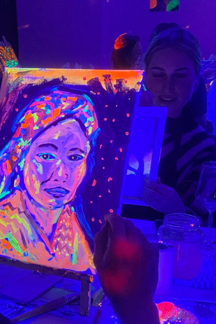 Paint and Sip in the Dark at Rembrandt Van Wine Amsterdam - Instructor Guidance