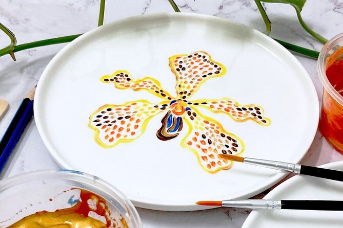 Paint Beautiful Orchids on Your Ornamental Ceramic Dish - Step-By-Step Guide to Painting Orchids