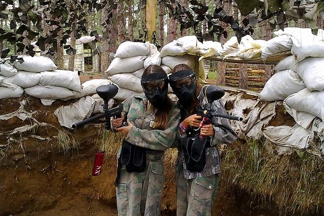 Paintball Activity in Barkmere, Quebec, Canada - Date and Travelers